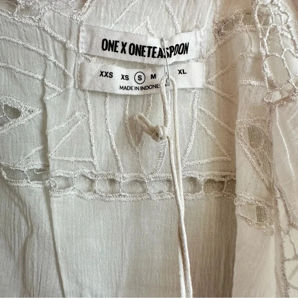 One Teaspoon NWT Devil’s Ladder Hand Cut Shirt in white SMALL - Picture 7 of 8